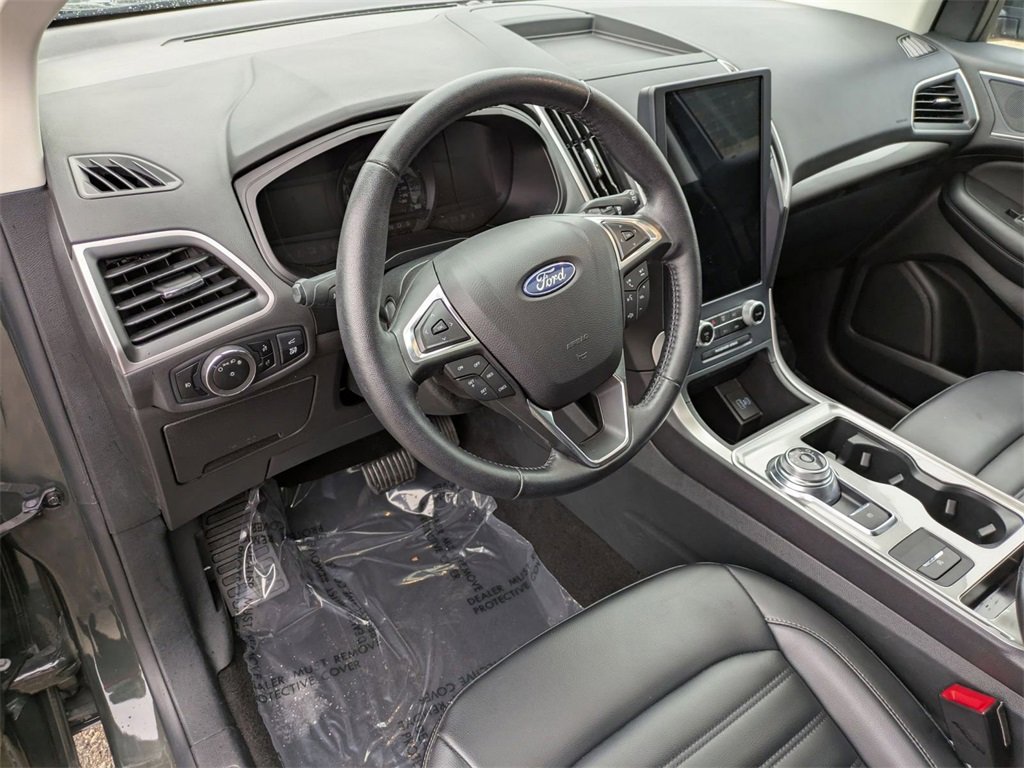 Used 2023 Ford Edge SEL w/ Convenience Package image 10