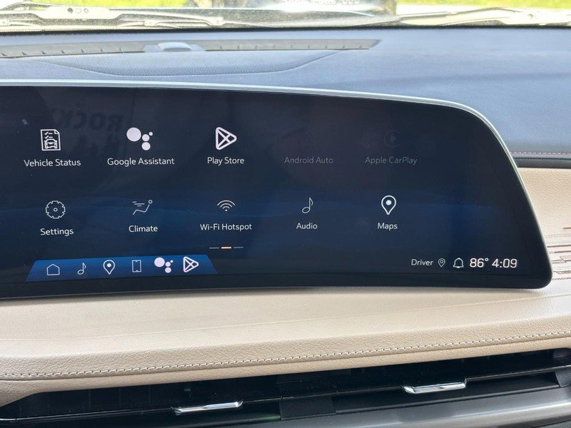 Used 2024 Cadillac XT4 Premium Luxury w/ LPO, Floor Liner Package AWD/4WD image 18