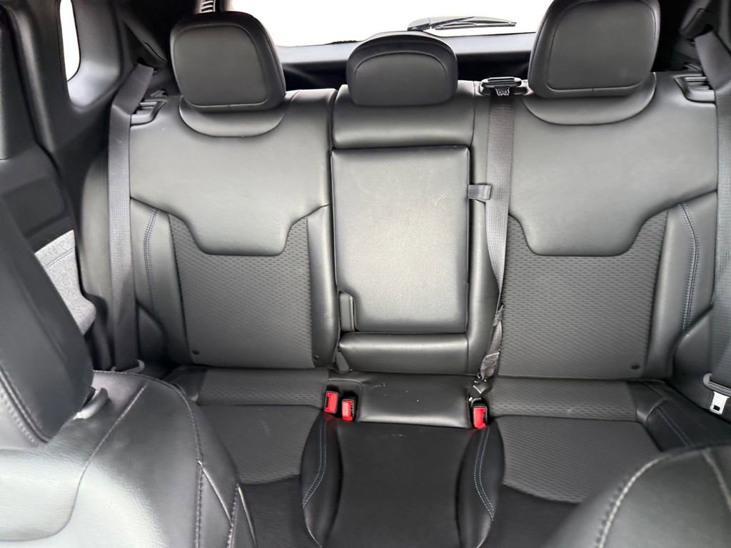 Certified 2023 Jeep Compass Latitude w/ Sun and Sound Group image 13