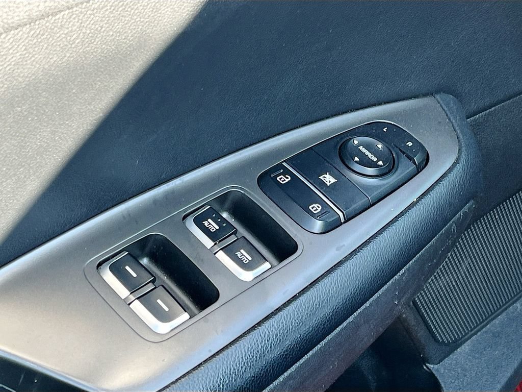 Used 2019 Kia Optima S FWD image 17