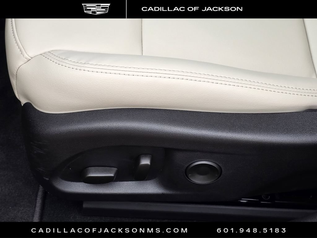 Certified 2026 Cadillac CT4 Luxury RWD image 23