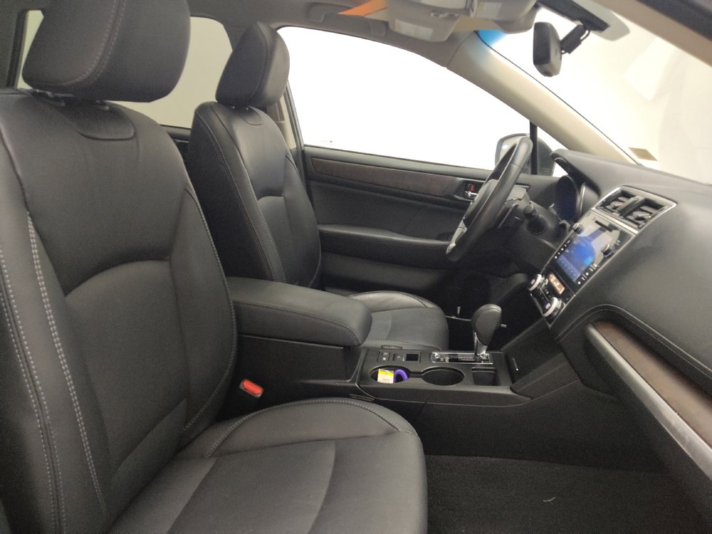 Used 2019 Subaru Outback 3.6R Limited image 21