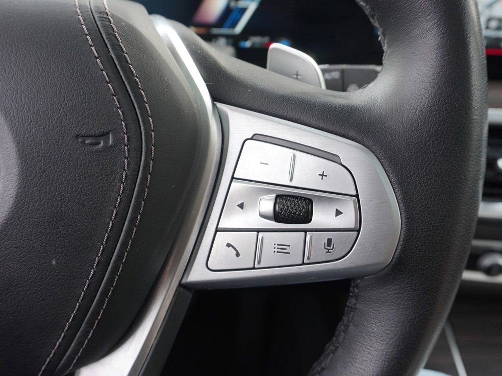 Used 2023 BMW X7 xDrive40i w/ Premium Package image 47