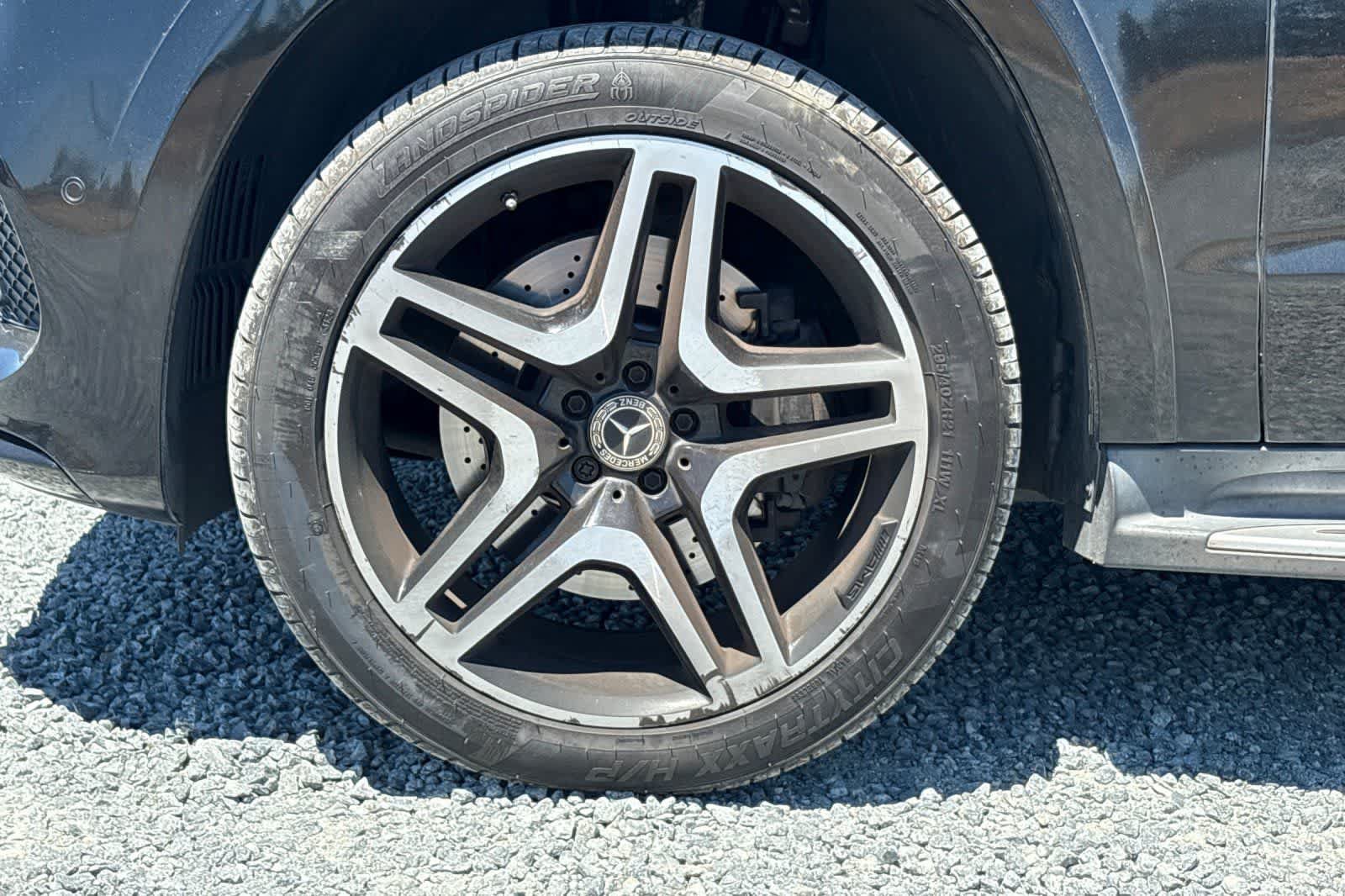 Used 2018 Mercedes-Benz GLS 550 4MATIC image 12