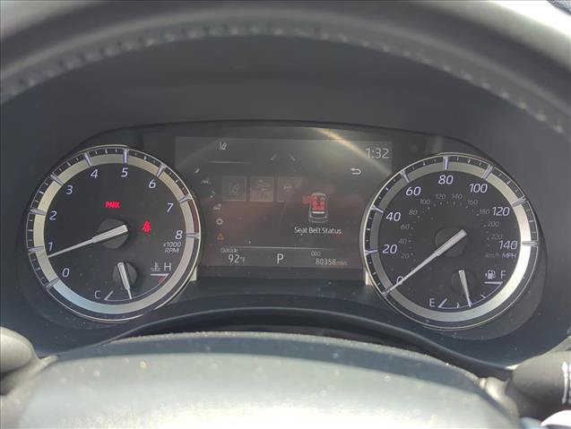 Used 2022 Toyota Highlander XLE AWD/4WD image 11