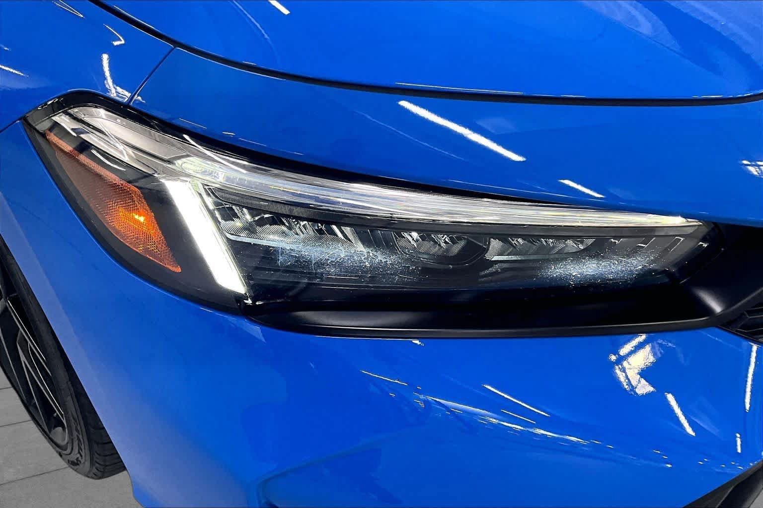 Used 2025 Honda Civic Sport image 28