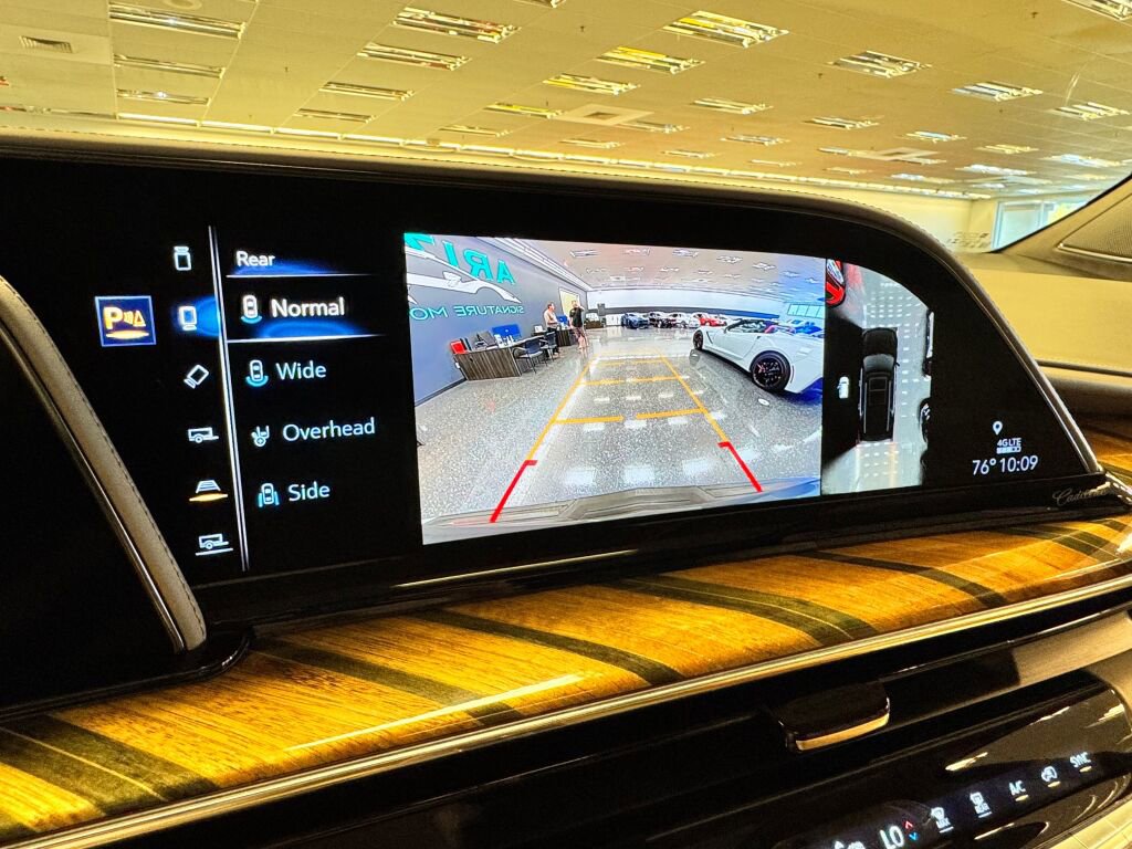 Used 2021 Cadillac Escalade ESV Sport Platinum image 9