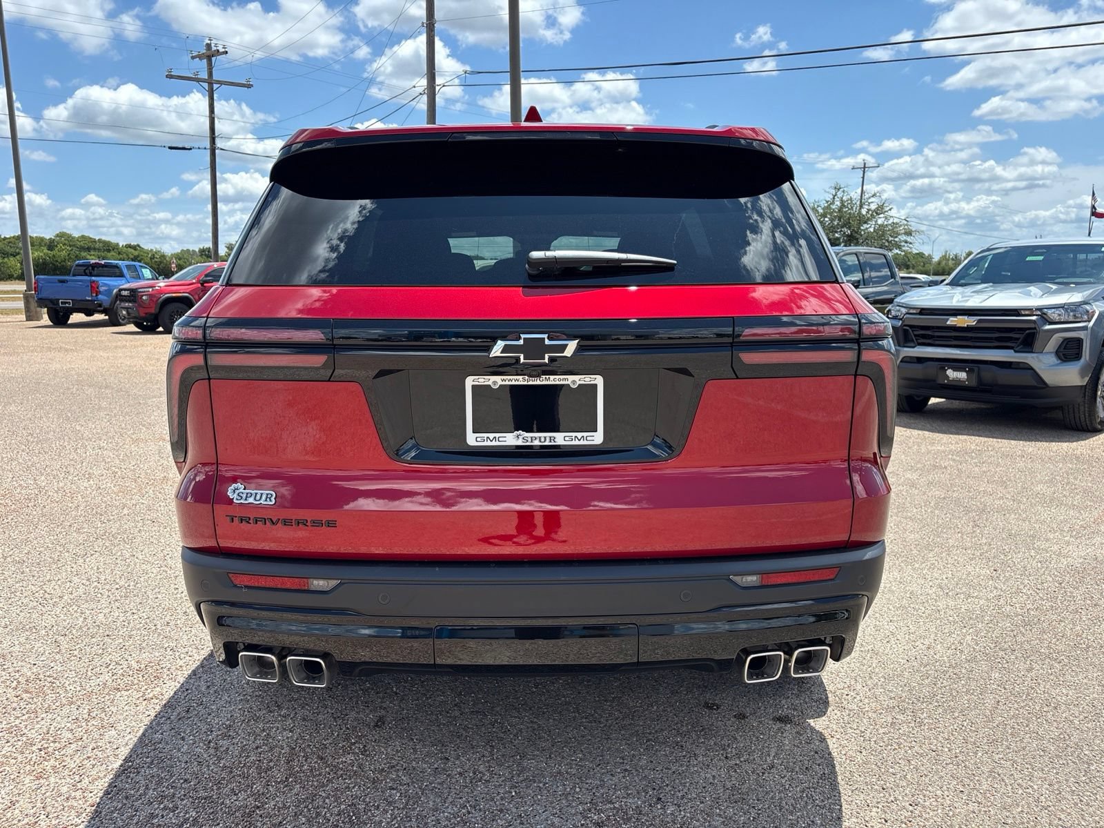 New 2026 Chevrolet Traverse LT w/ Midnight/Sport Edition FWD image 5