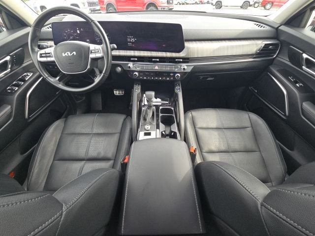Used 2023 Kia Telluride SX image 25