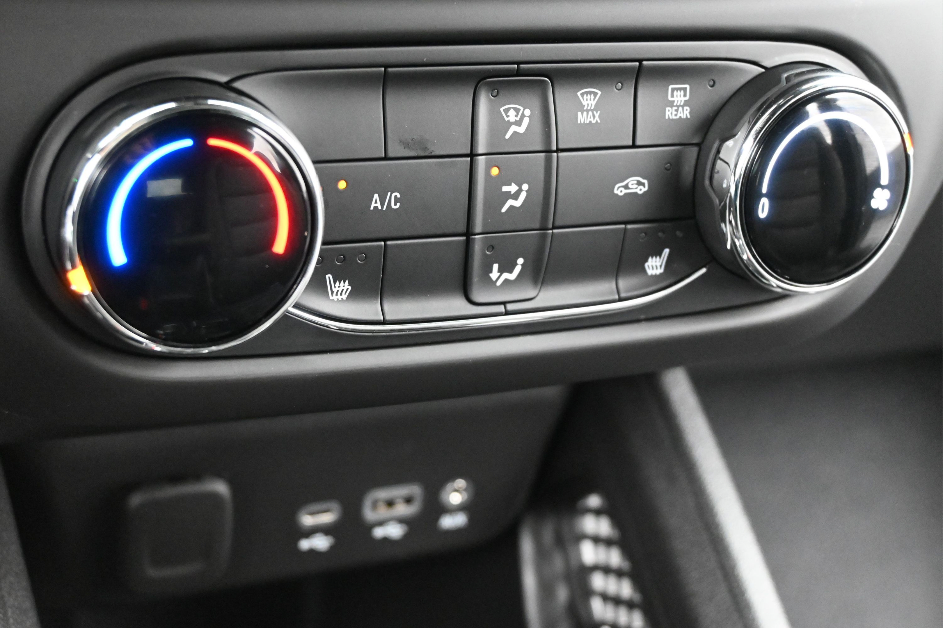 Used 2023 Chevrolet TrailBlazer ACTIV AWD/4WD image 19
