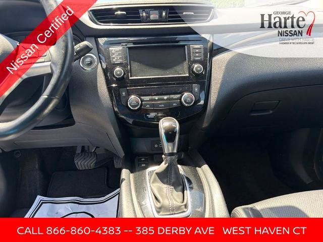 Certified 2022 Nissan Rogue Sport SL AWD/4WD image 14