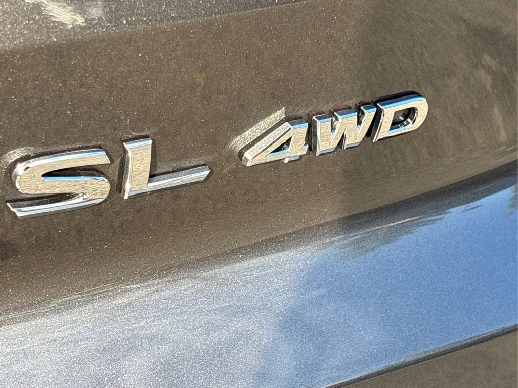New 2025 Nissan Pathfinder SL image 15