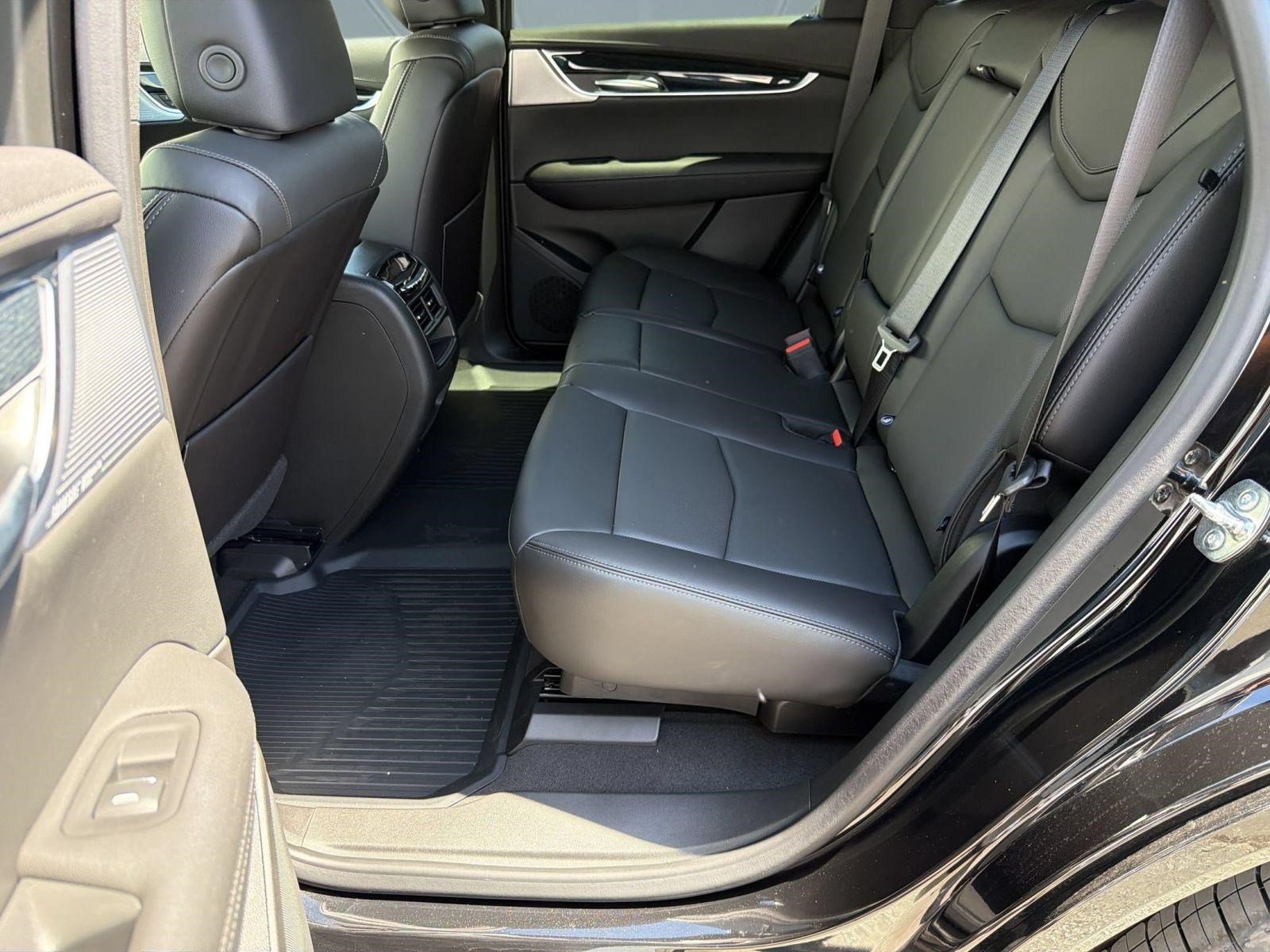 New 2026 Cadillac XT5 Premium Luxury w/ Driver Assist Package FWD image 23