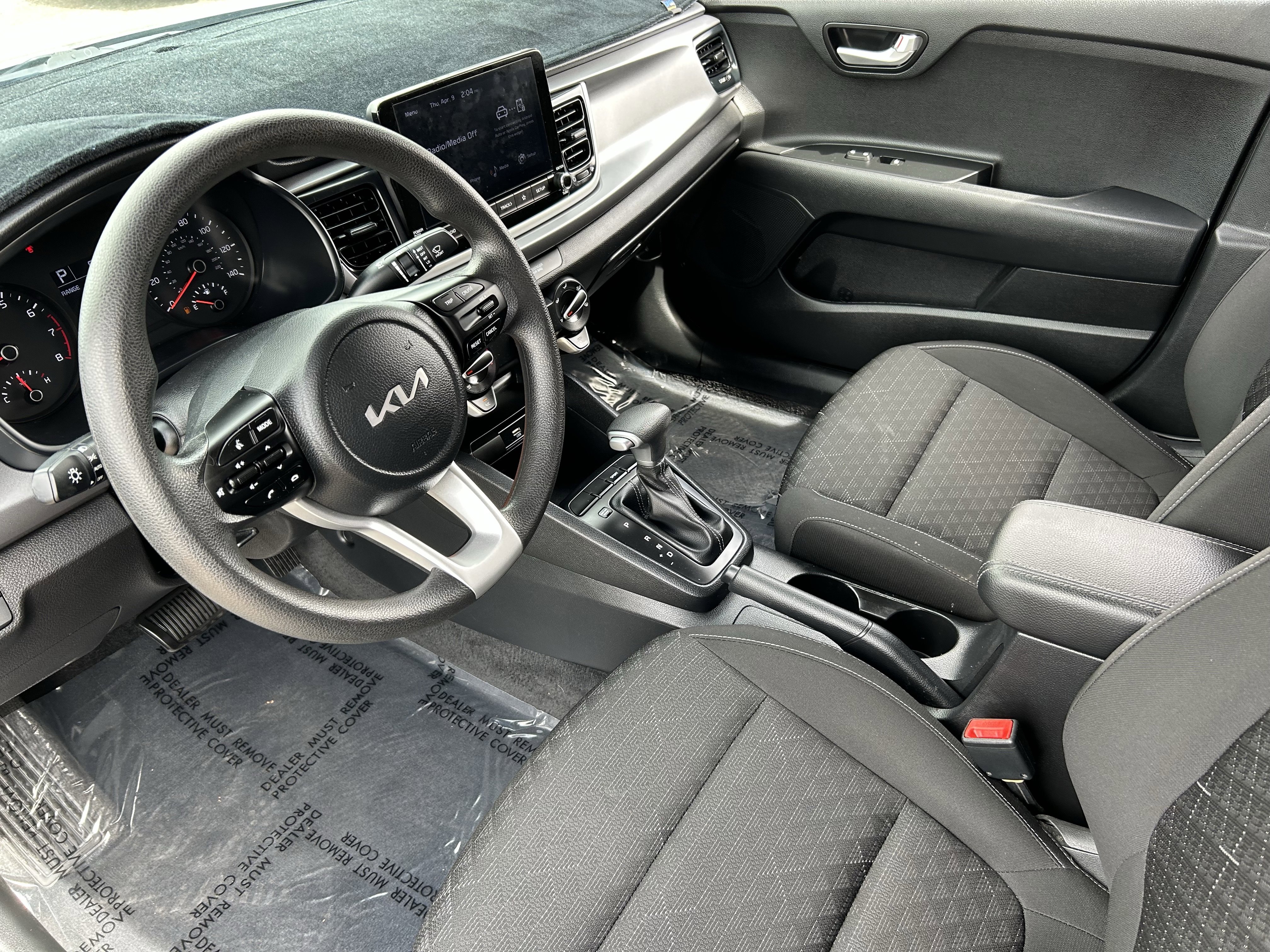 Used 2023 Kia Rio S image 17