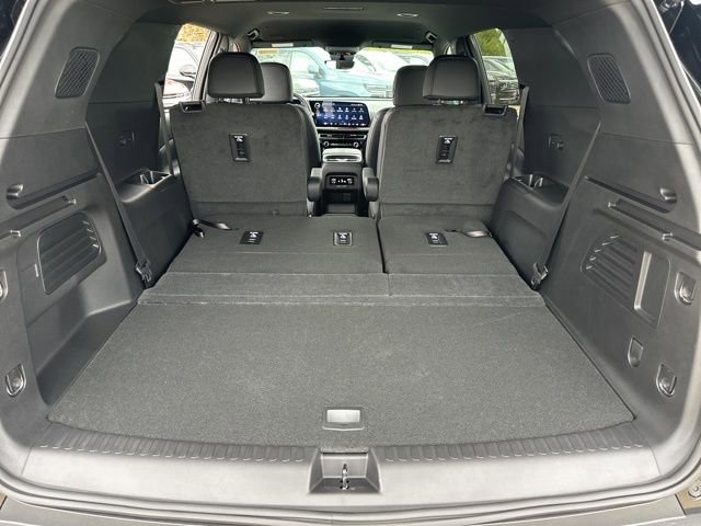 New 2026 Chevrolet Traverse Z71 w/ Driver Confidence Package image 13