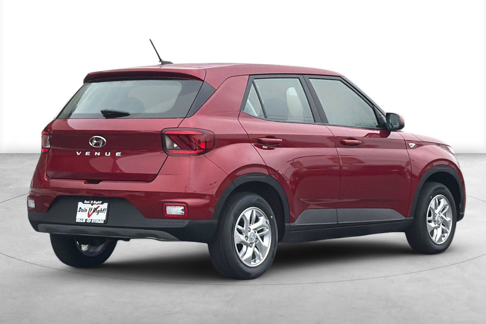 Used 2026 Hyundai Venue SE FWD image 8
