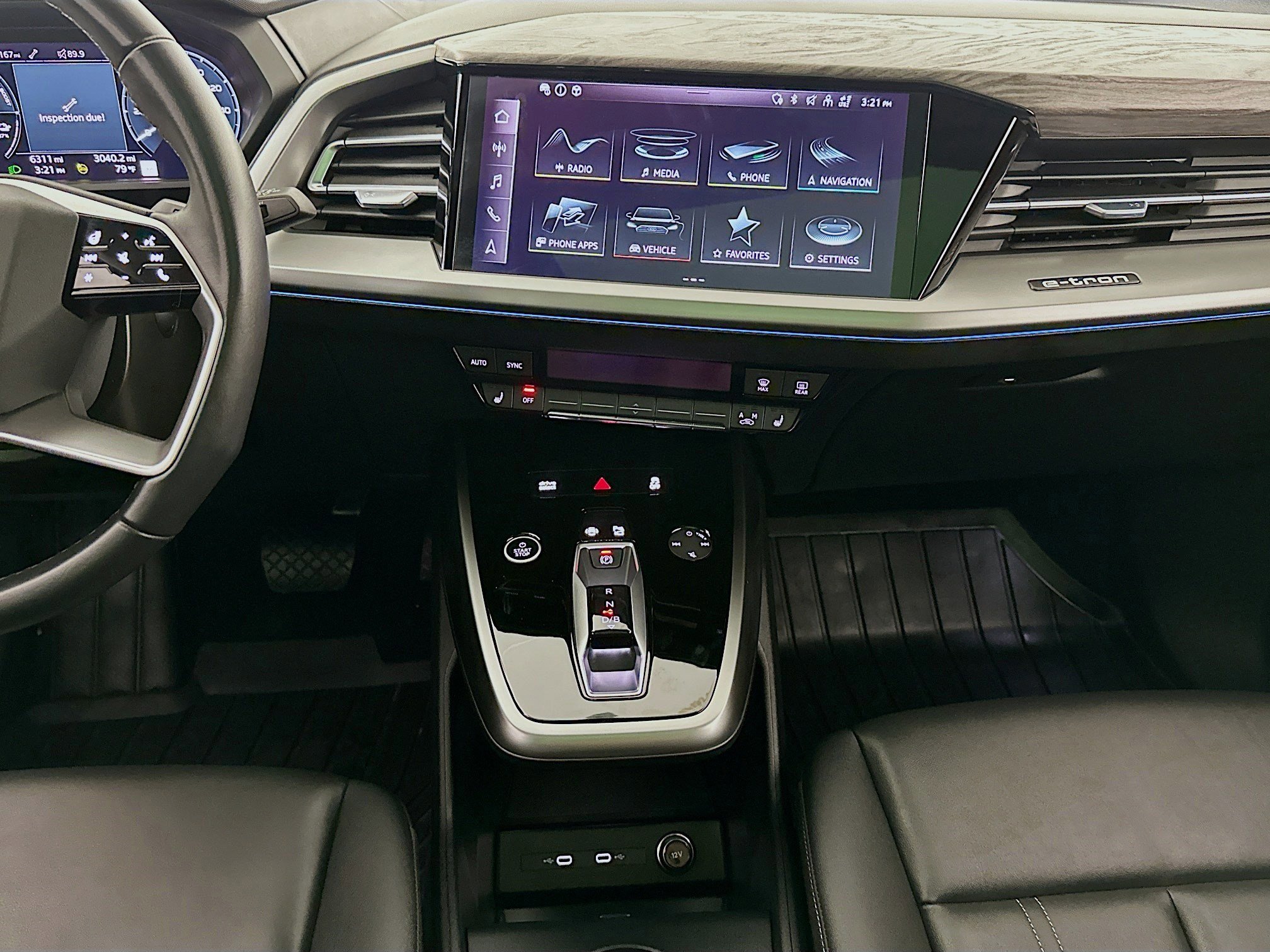 Used 2024 Audi Q4 e-tron Premium Plus w/ Premium Plus image 11