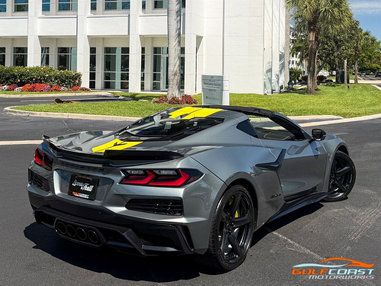 Used 2024 Chevrolet Corvette Z06 w/ Stealth Interior Trim Package RWD image 65