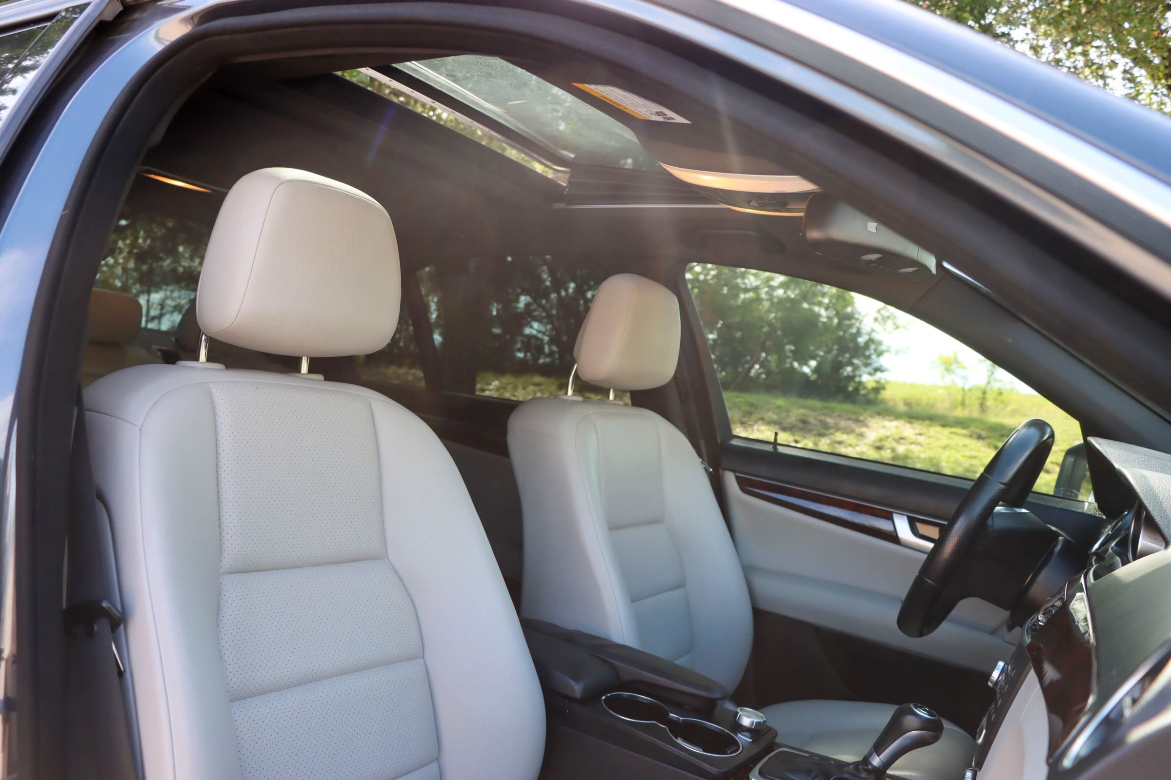 Used 2014 Mercedes-Benz C 300 4MATIC Sedan image 21