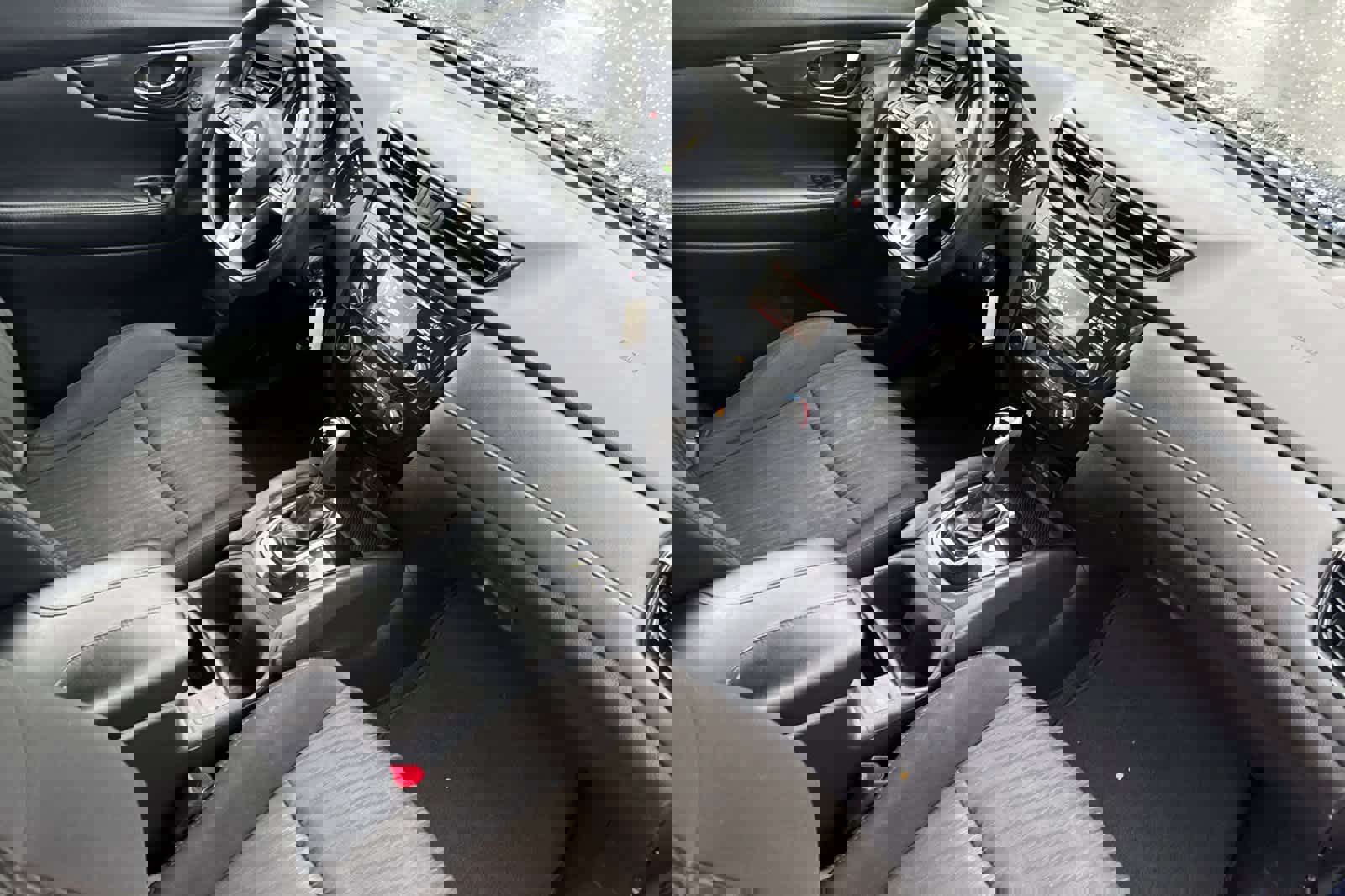 Used 2017 Nissan Rogue S image 16