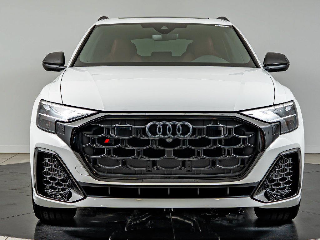 New 2026 Audi SQ8 Premium Plus AWD/4WD image 2