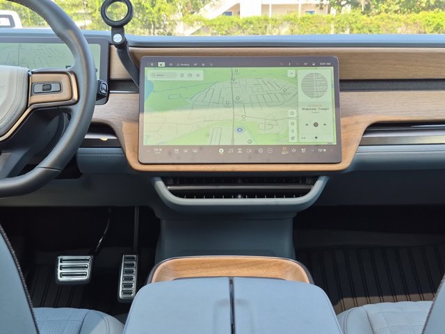 Used 2026 Rivian R1T Premium AWD/4WD image 14