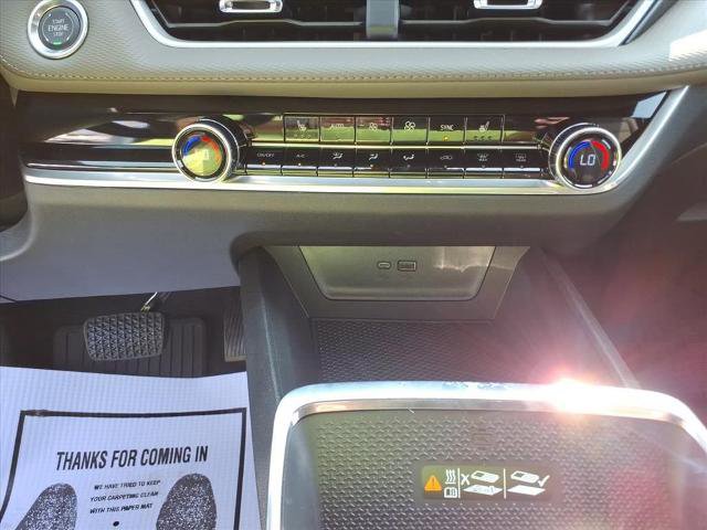 New 2026 Chevrolet Equinox LT w/ Convenience Package II image 21