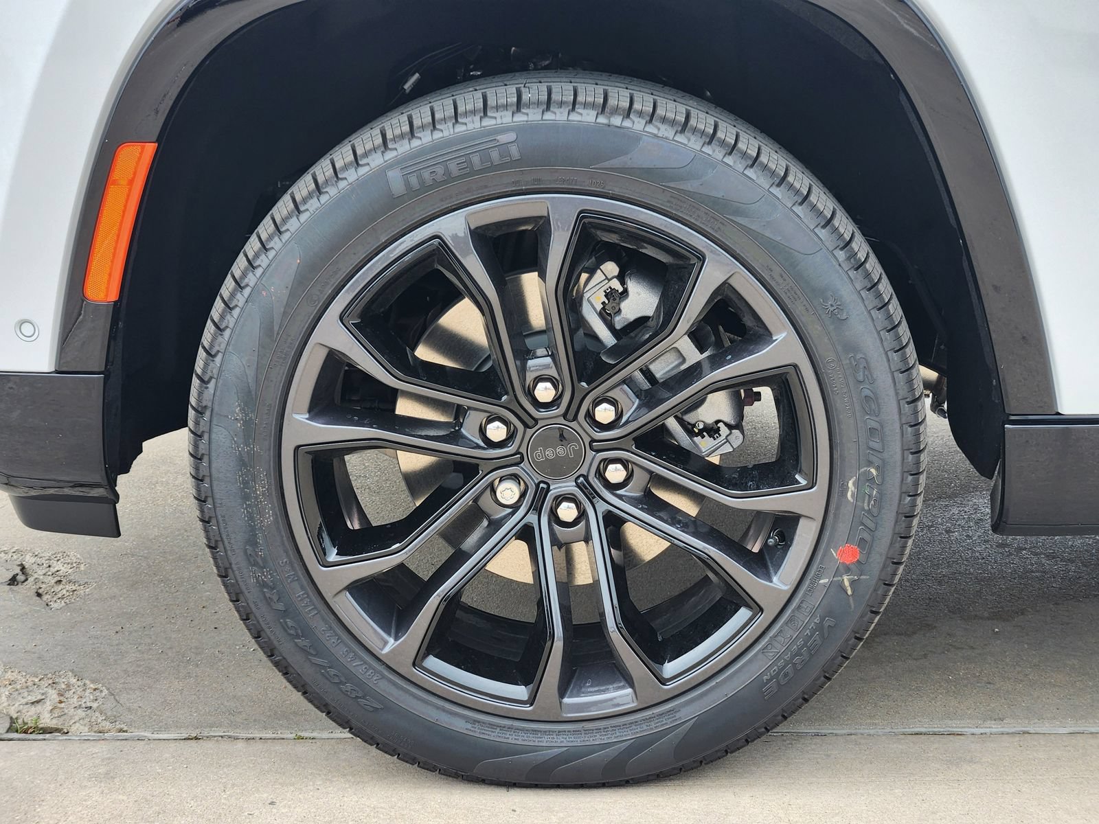 New 2026 Jeep Grand Wagoneer Summit AWD/4WD image 11