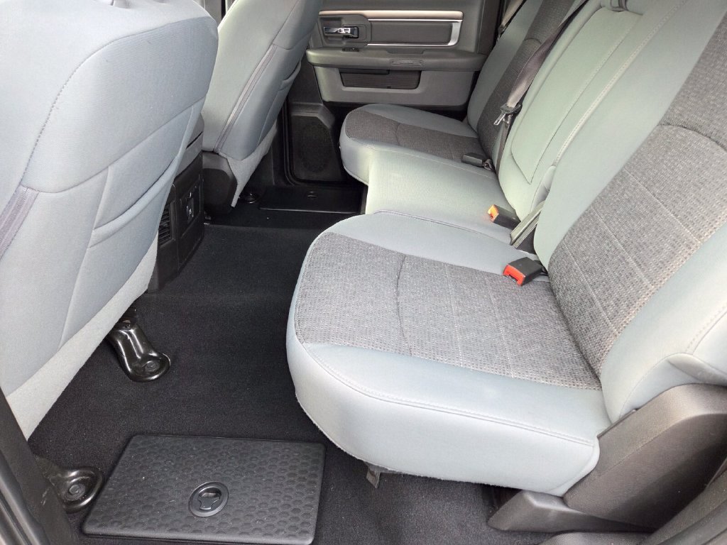 Used 2019 RAM 1500 Big Horn AWD/4WD image 14