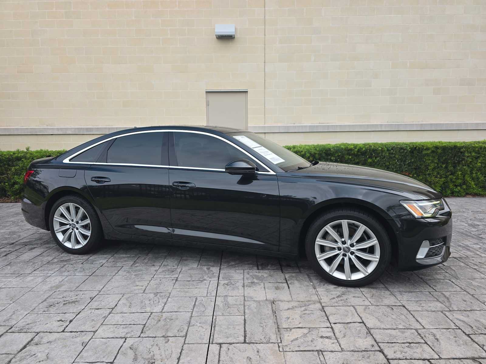 Used 2020 Audi A6 2.0T Premium Plus w/ Premium Plus Package AWD/4WD image 1