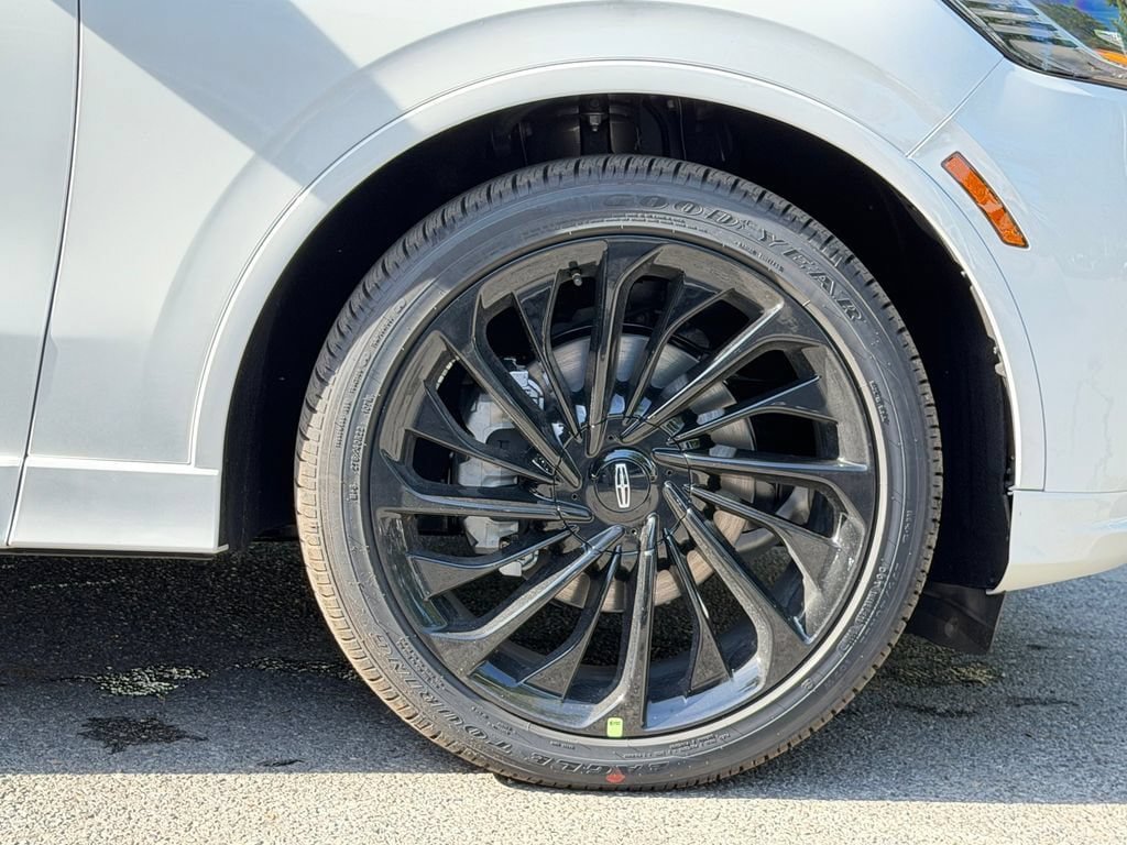 New 2027 Lincoln Aviator Reserve AWD/4WD image 8
