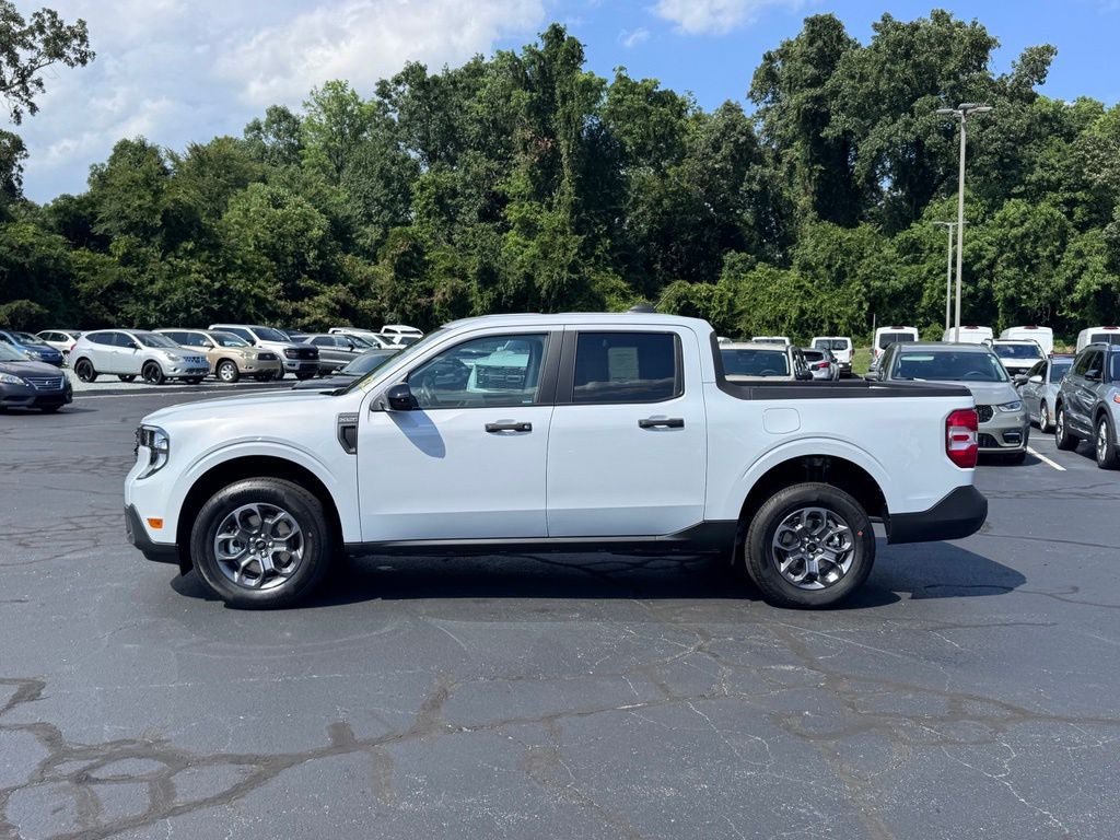 New 2026 Ford Maverick XLT w/ XLT Luxury Package FWD image 3