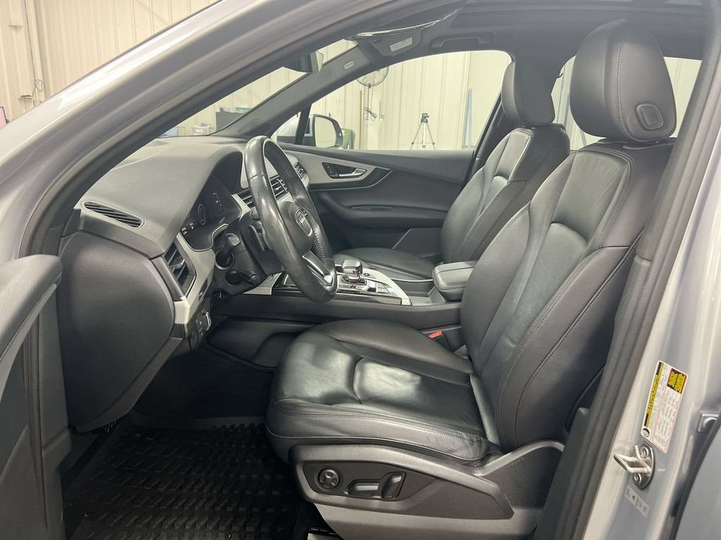 Used 2019 Audi Q7 2.0T Premium Plus w/ Premium Plus Package AWD/4WD image 20