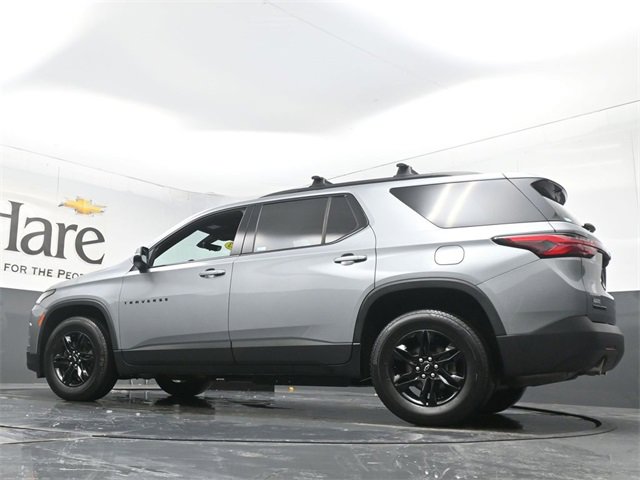 Used 2023 Chevrolet Traverse LT image 55