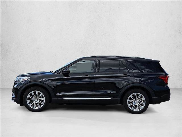 Used 2025 Ford Explorer Platinum RWD image 8