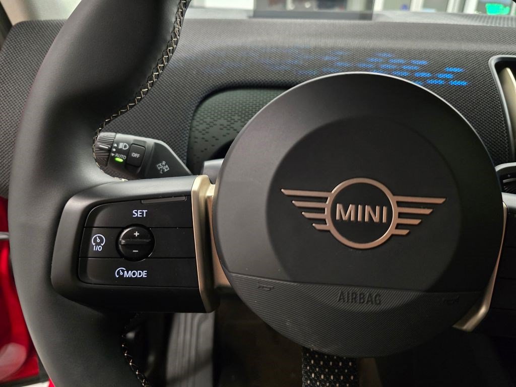 Used 2025 MINI Cooper Countryman S AWD/4WD image 17