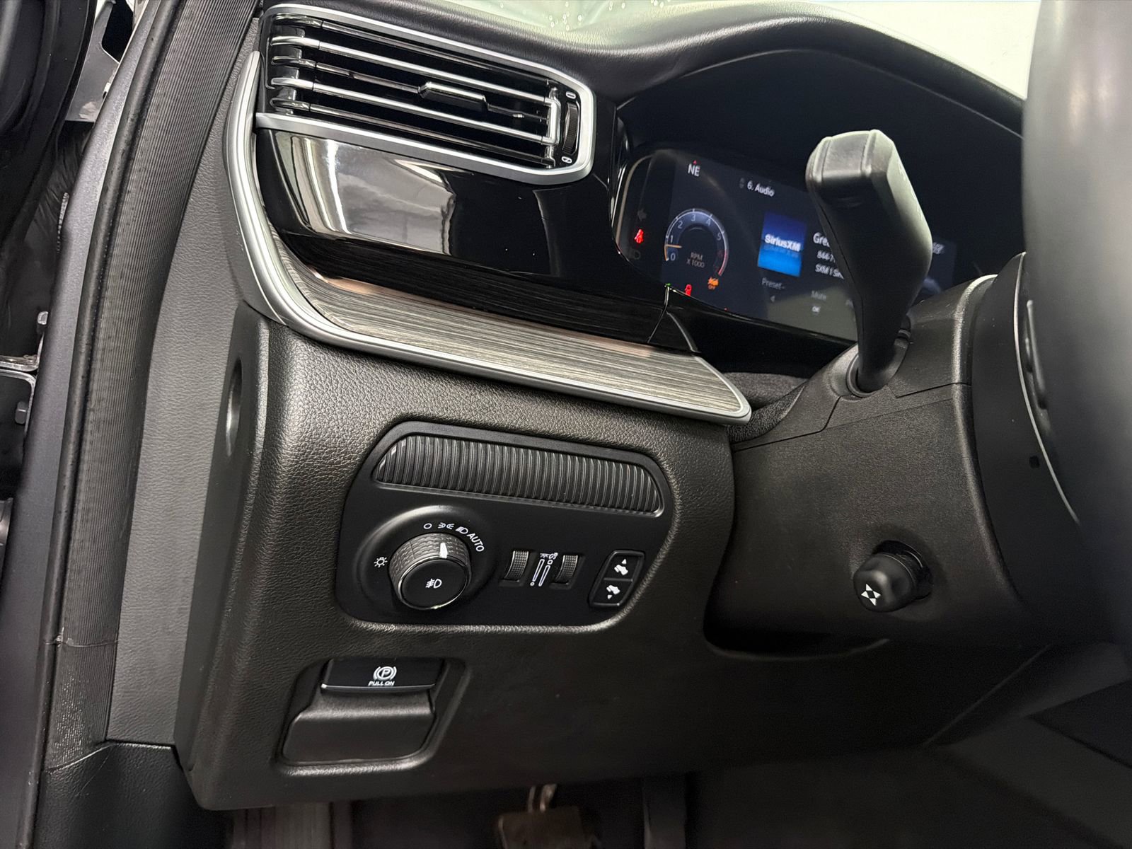 Used 2022 Jeep Wagoneer Series II image 32