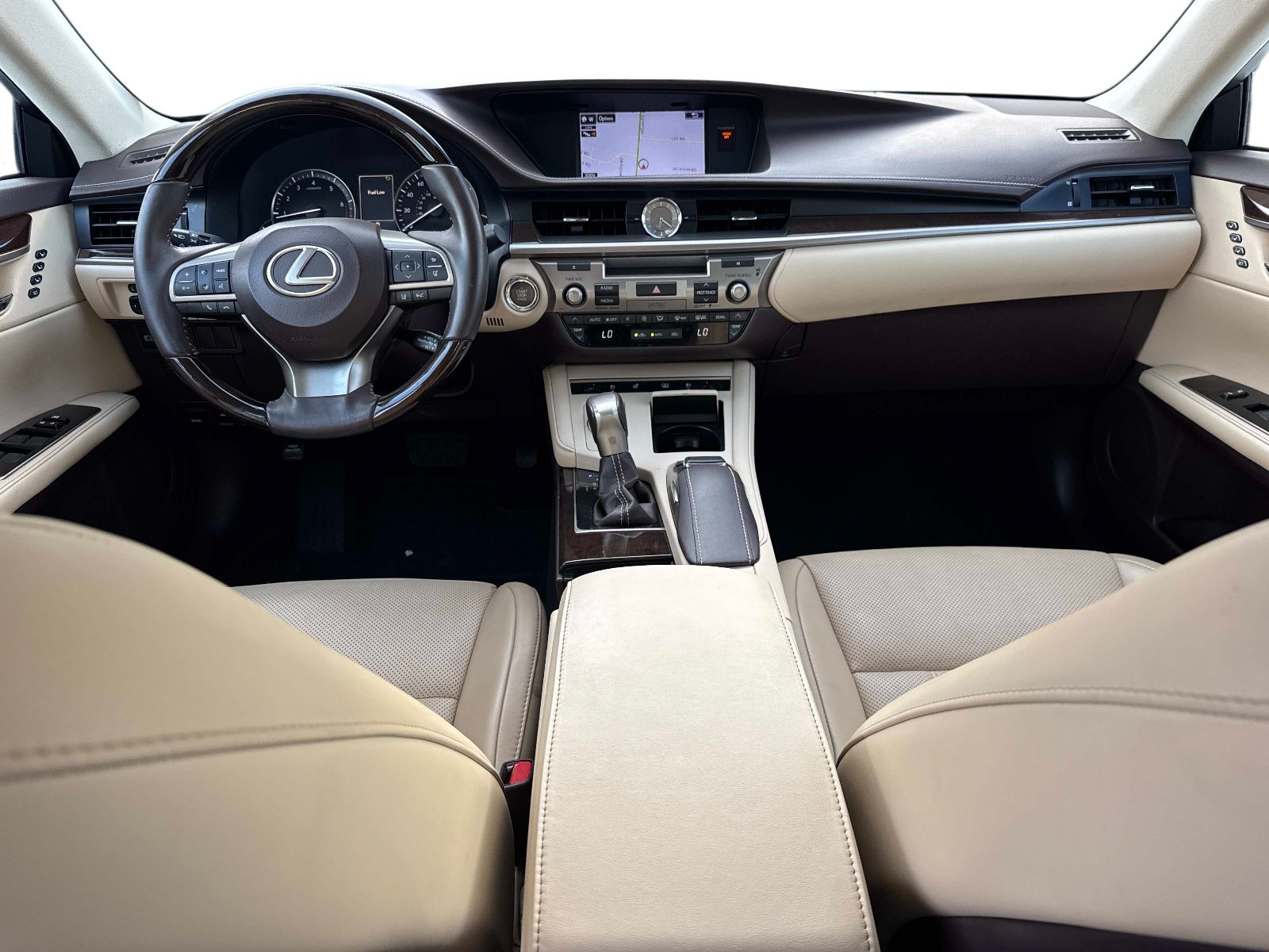 Used 2016 Lexus ES 350 w/ Ultra Luxury Package FWD image 14