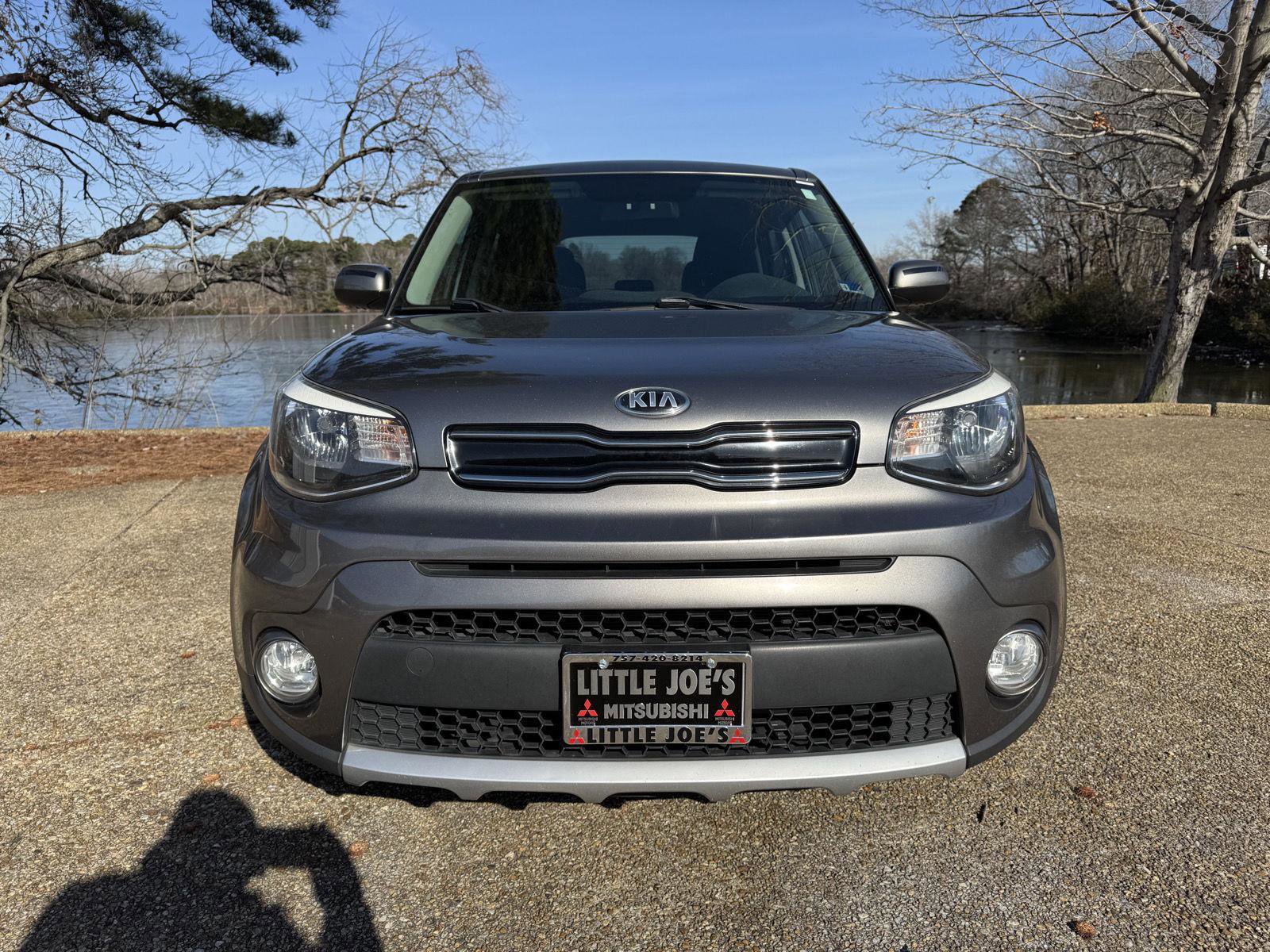 Used 2018 Kia Soul + FWD image 13