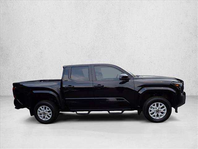 Certified 2024 Toyota Tacoma SR5 AWD/4WD image 5