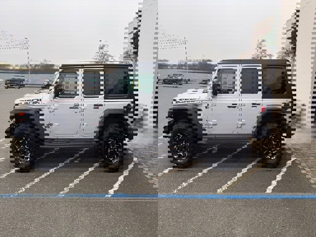 Used 2023 Jeep Wrangler Unlimited Rubicon image 6