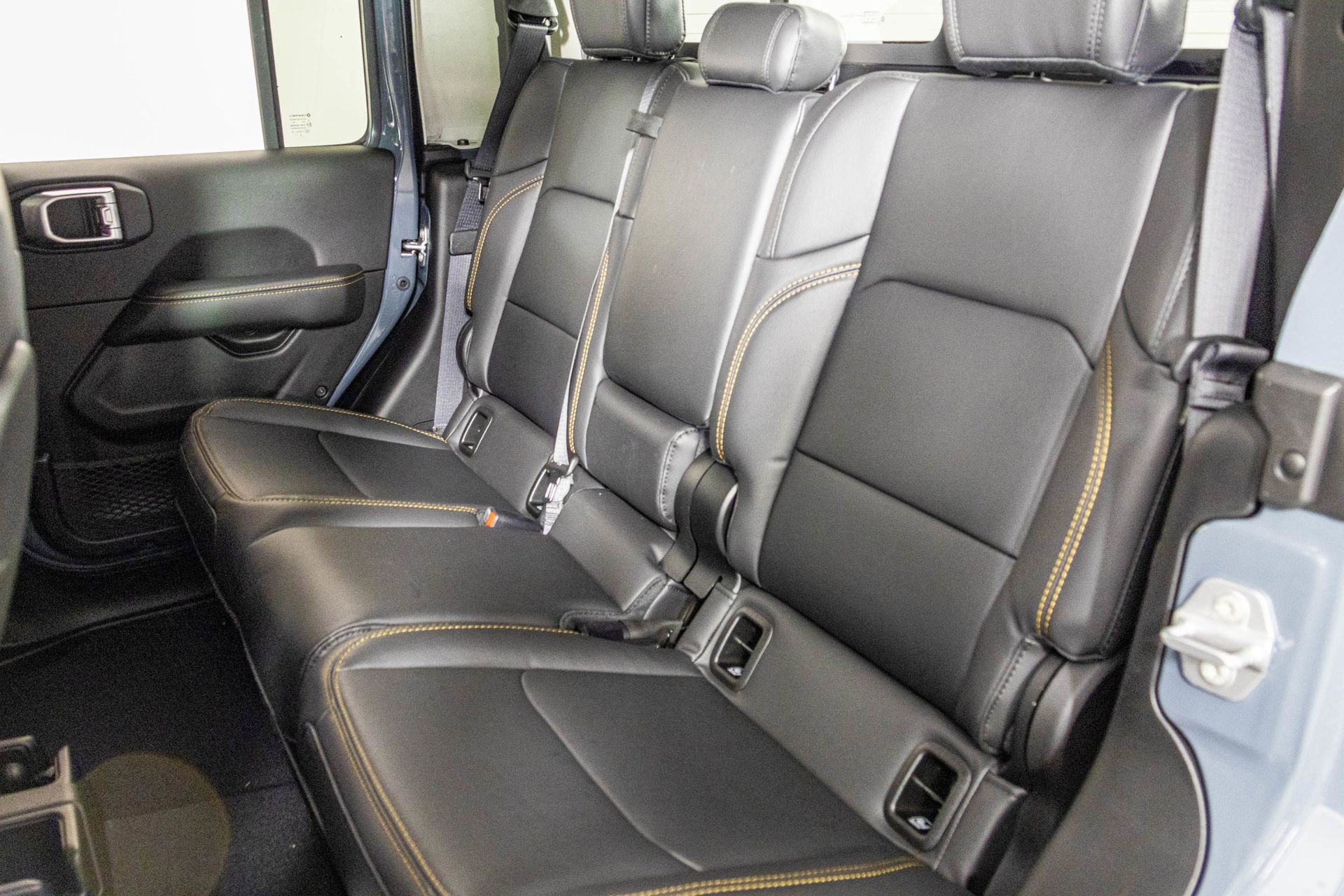 New 2026 Jeep Gladiator Sport S image 39