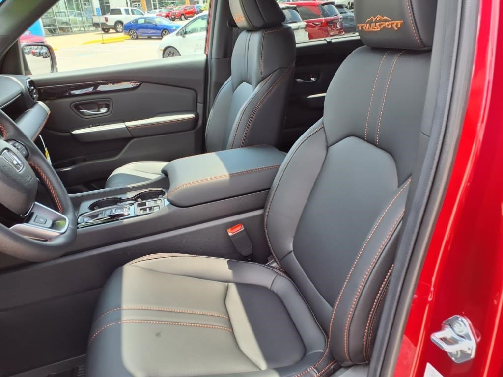 New 2025 Honda Pilot TrailSport image 20