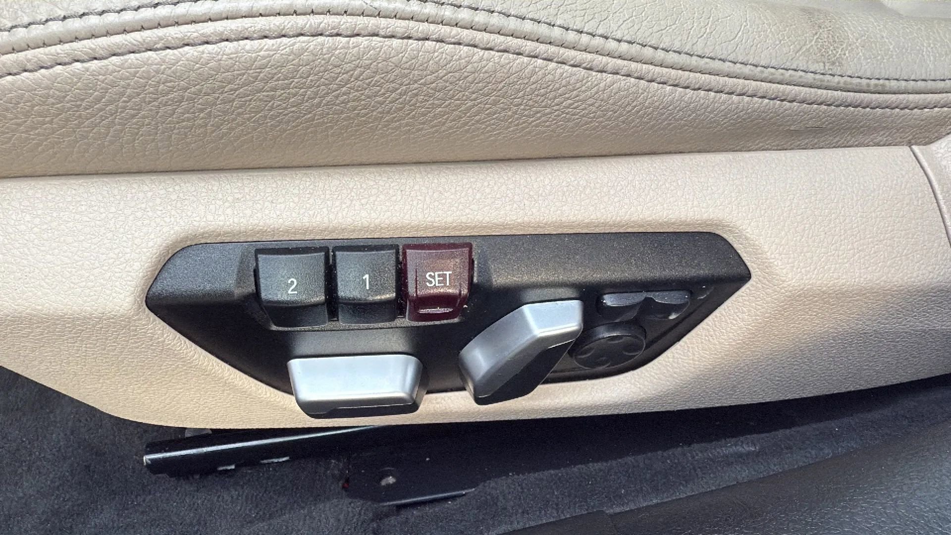 Used 2016 BMW 328i Sedan image 29