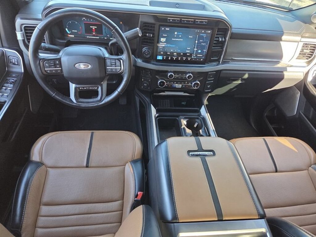 Used 2024 Ford F250 Platinum AWD/4WD image 10