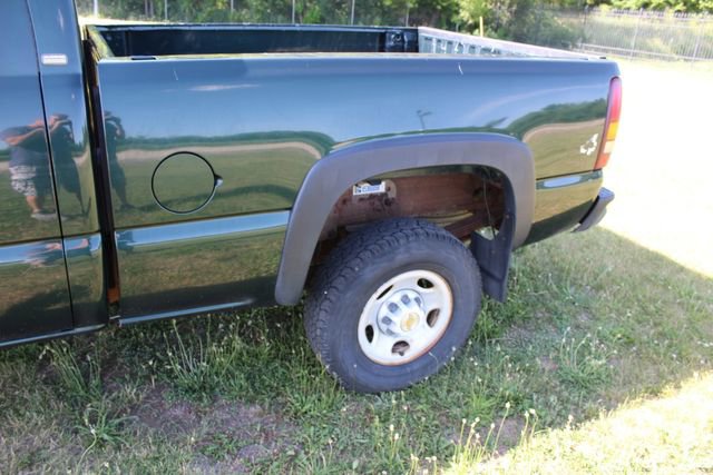 Used 2002 Chevrolet Silverado 2500 4x4 Extended Cab image 13