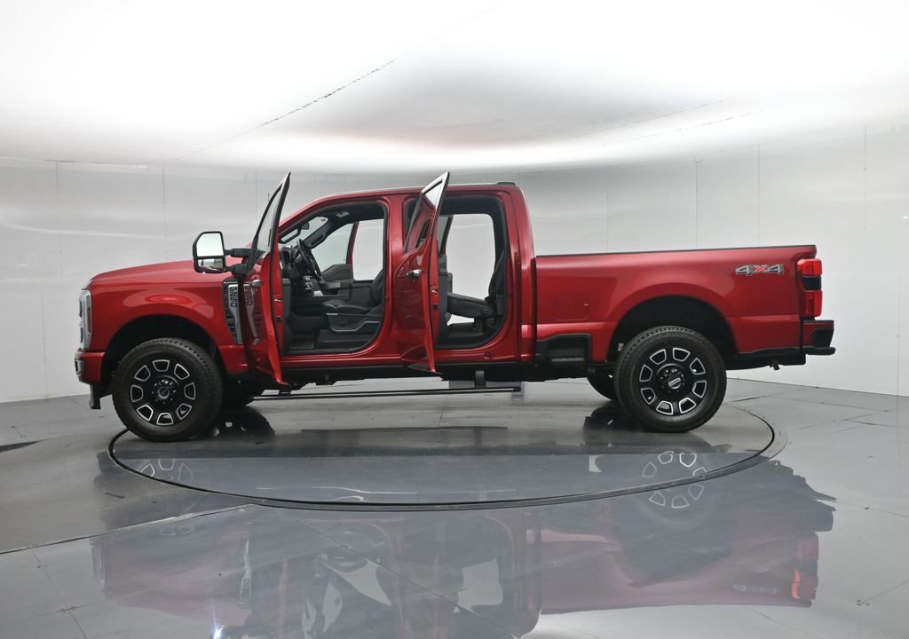 Used 2024 Ford F250 Platinum image 40