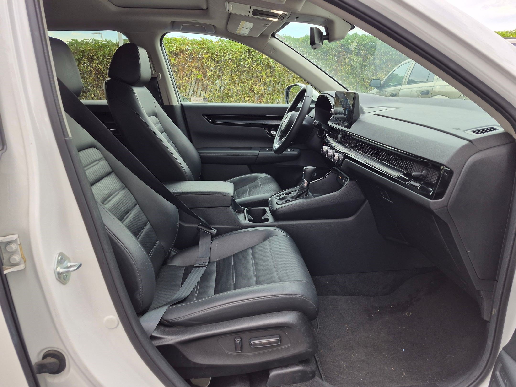 Used 2024 Honda CR-V EX-L image 31