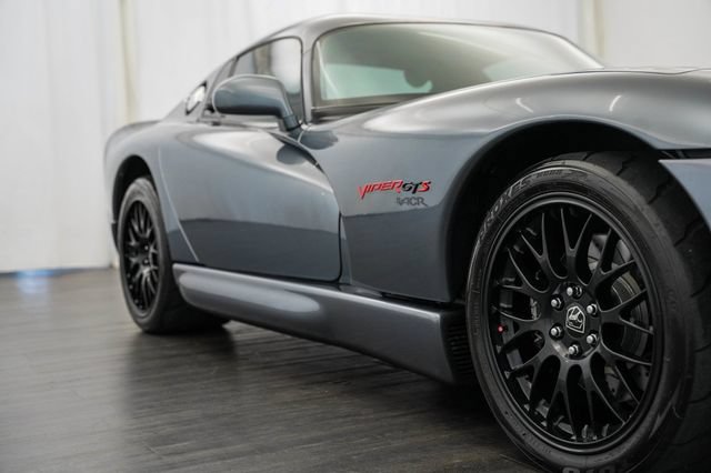 Used 2000 Dodge Viper GTS RWD image 29