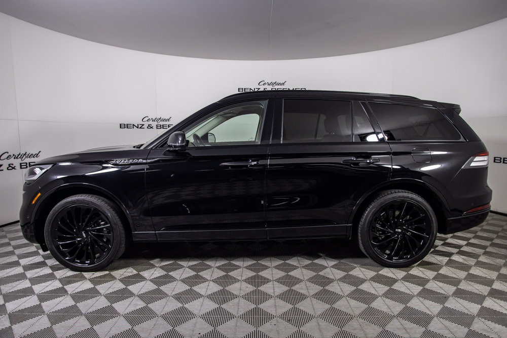 Used 2024 Lincoln Aviator Reserve w/ Equipment Group 201A AWD/4WD image 11